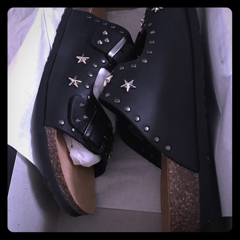 Diego Di Lucca Sandals. New with box. Size 11